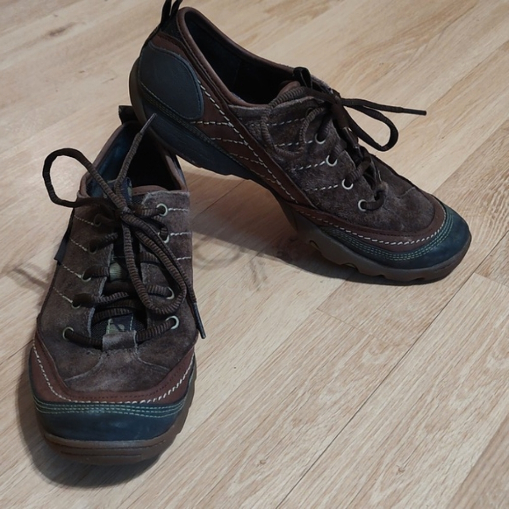 Merrell Brown Suede Lace-Up Casual Sneakers